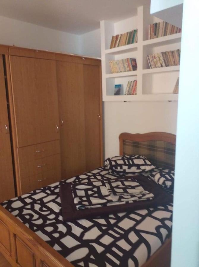 Apartament Cu Regim Hotelier In Dr.Tr. Severin Drobeta Turnu Severin Eksteriør billede