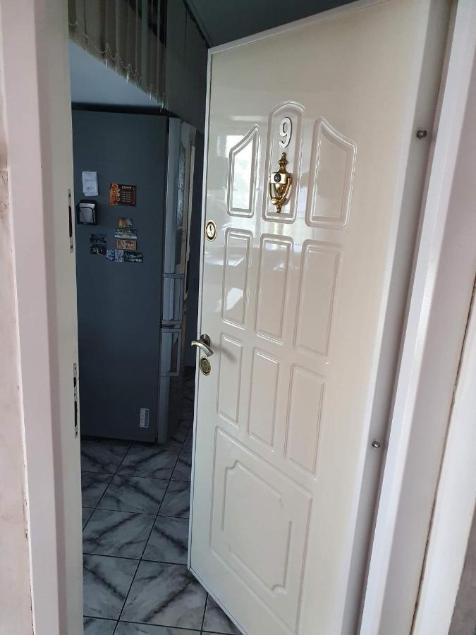Apartament Cu Regim Hotelier In Dr.Tr. Severin Drobeta Turnu Severin Eksteriør billede