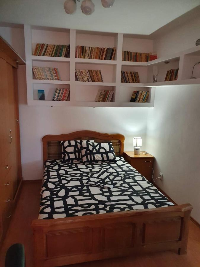 Apartament Cu Regim Hotelier In Dr.Tr. Severin Drobeta Turnu Severin Eksteriør billede